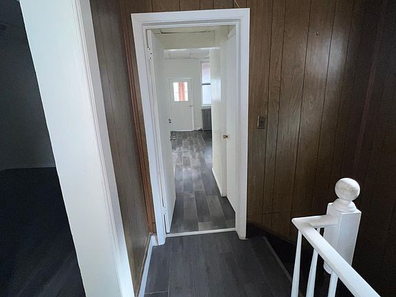 4th image of 117 Van Pelt Ave #2