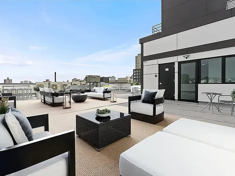 15002 Hillside Ave #508 — Photo 8