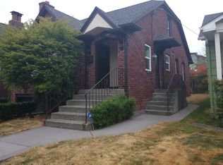 1906 44th Ave SW, Seattle, WA 98116