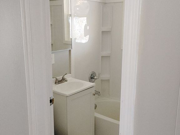 5th image of 510 Hendricks St