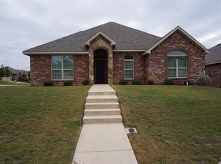 2227 Cancun Dr, Mansfield, TX 76063