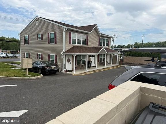 3rd image of 104 Ganttown Rd