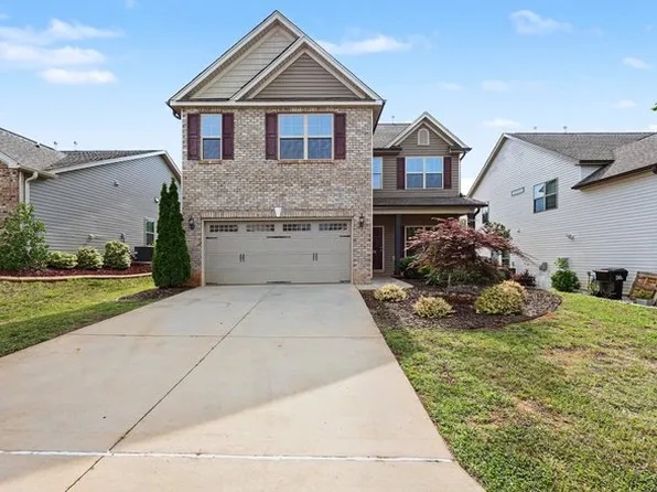 5614 Edgartown St, Colfax, NC 27235