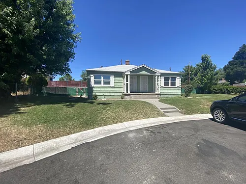80 Arden Cir Photo 1
