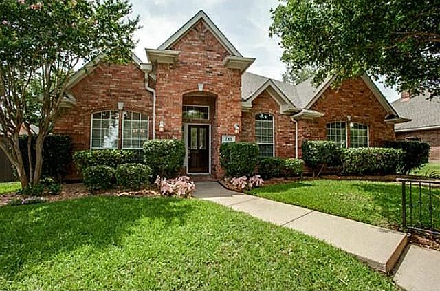 1st image of 745 Woodmoor Dr