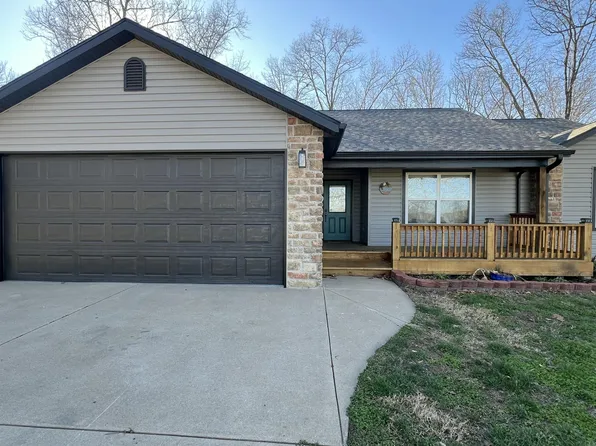 384 Tate Rd, Ridgedale, MO 65739