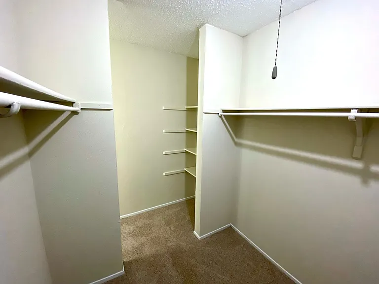 B1 Master Closet