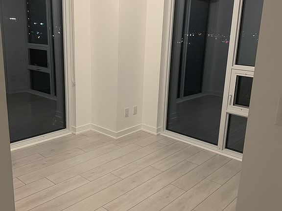 3rd image of 2033 Kennedy Rd #621