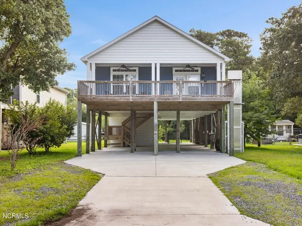210 NE 65th Street, Oak Island, NC 28465