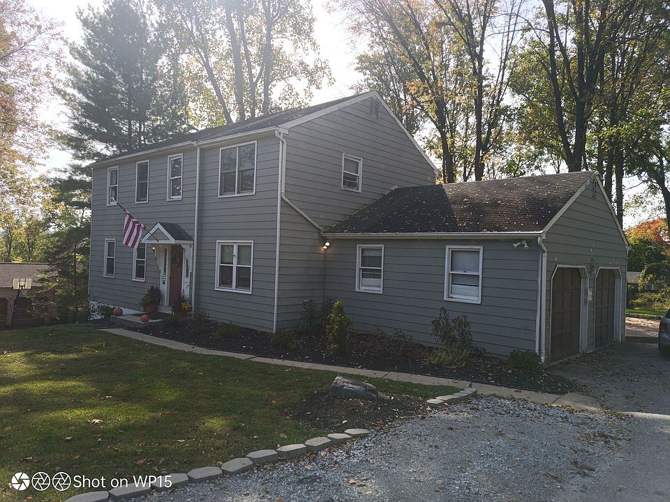 2nd image of 451 Spruce Dr #451