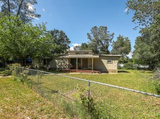 17850 Peterson Ln, Redding, CA 96003