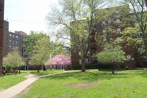 Rented by Atlantic Management Co Inc | media 10