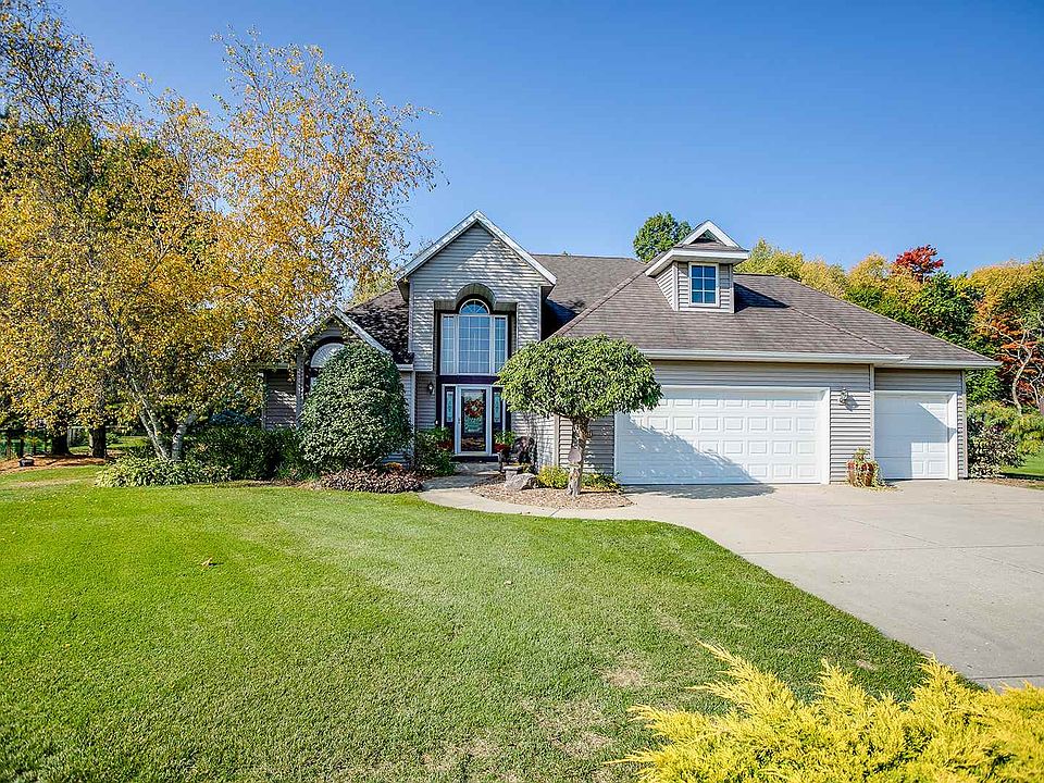 1st image of 23192 Wexford Ct