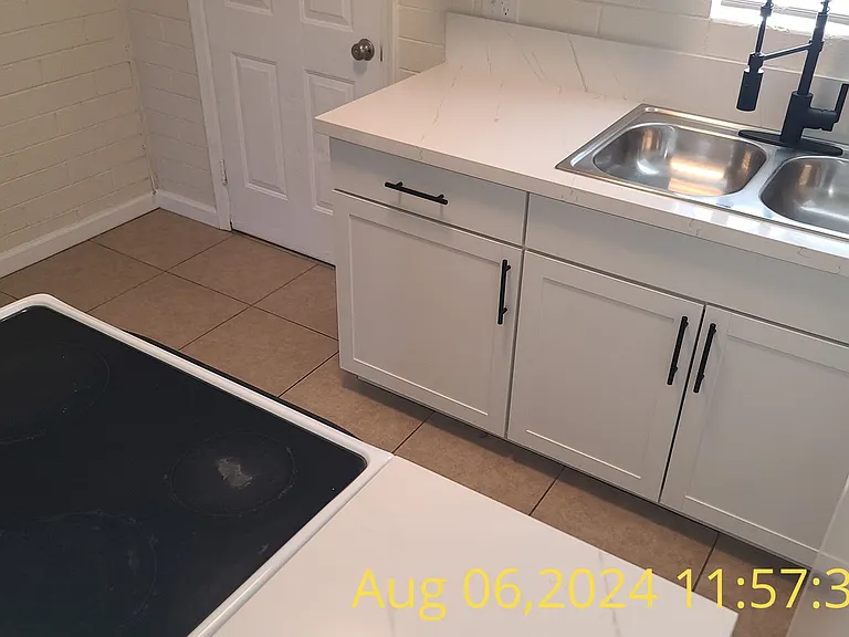 2602 N 14th Ave — Photo 26