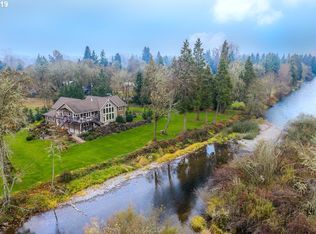 37535 Riverside Dr, Pleasant Hill, OR 97455