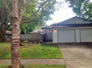 6354 F St, Springfield, OR 97478