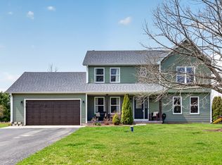 10321 Steeplechase Ln, Spring Grove, IL 60081