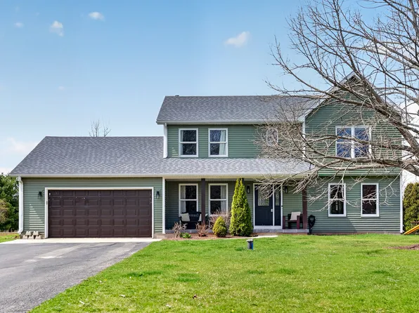 10321 Steeplechase Ln, Spring Grove, IL 60081
