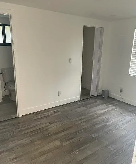 2200 NW 22nd St #2 — Photo 4