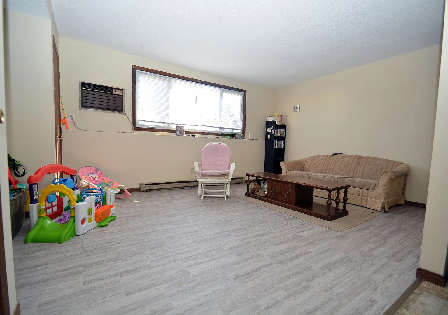 River Ridge Apartments — Photo 3