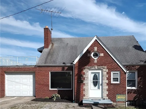 1304 Bakerstown Rd, Tarentum, PA 15084