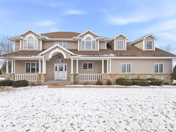 3895 Shorebird Ct, Oshkosh, WI 54901
