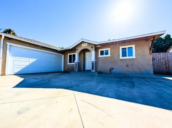 8012 Hesperia Ave, Reseda, CA 91335