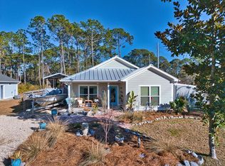 229 Fred Meyer St, Apalachicola, FL 32320