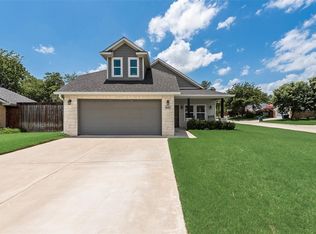 4417 Woodbine St, Flower Mound, TX 75028