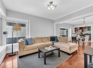 4160 Saint Catherines St, Vancouver, BC V5V 4L8