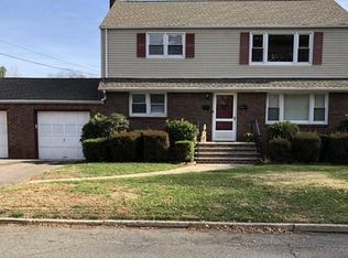 75 Aladdin Ave FLOOR 2, Dumont, NJ 07628