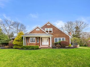 19 Tredwell Ln, Sag Harbor, NY 11963