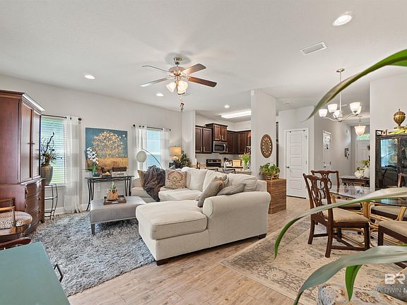5th image of 25806 Pollard Rd APT 6