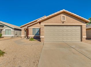 15924 W Smokey Dr, Surprise, AZ 85374