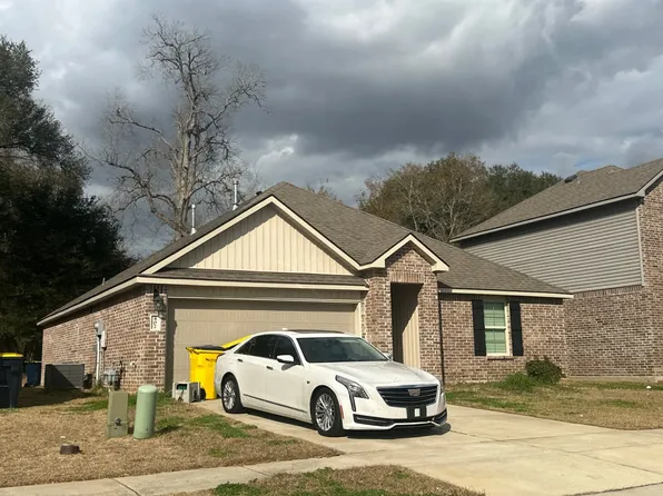 407 Saddle Crest Dr, Lafayette, LA 70507