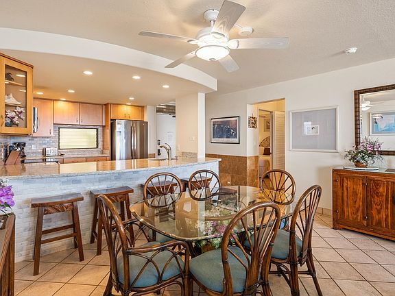 5th image of 3601 Lower Honoapiilani Rd #122
