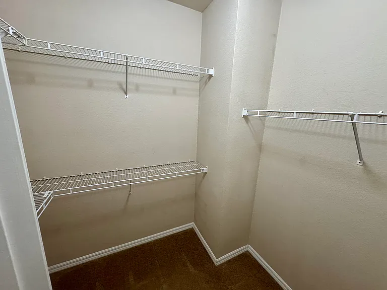 7702 Plantation Cir — Photo 15