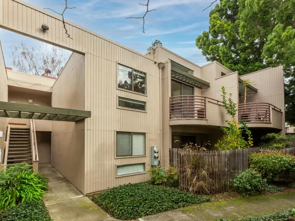 928 Wright Ave APT 804, Mountain View, CA 94043