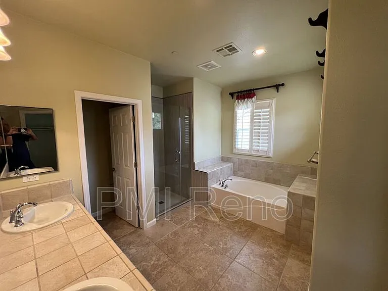 7029 Sacred Cir — Photo 13