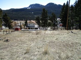 6502 24th Ave, Crowsnest Pass, AB T0K0M0
