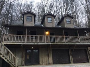 573 Ross Rd SE, Lancaster, OH 43130