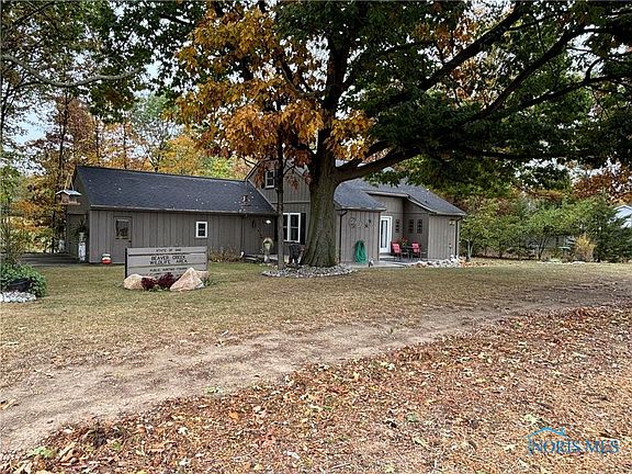 3rd image of 1009 Lois Clarke Ln