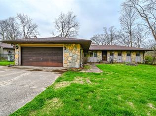 3223 Ravenwood Rd, Fairborn, OH 45324