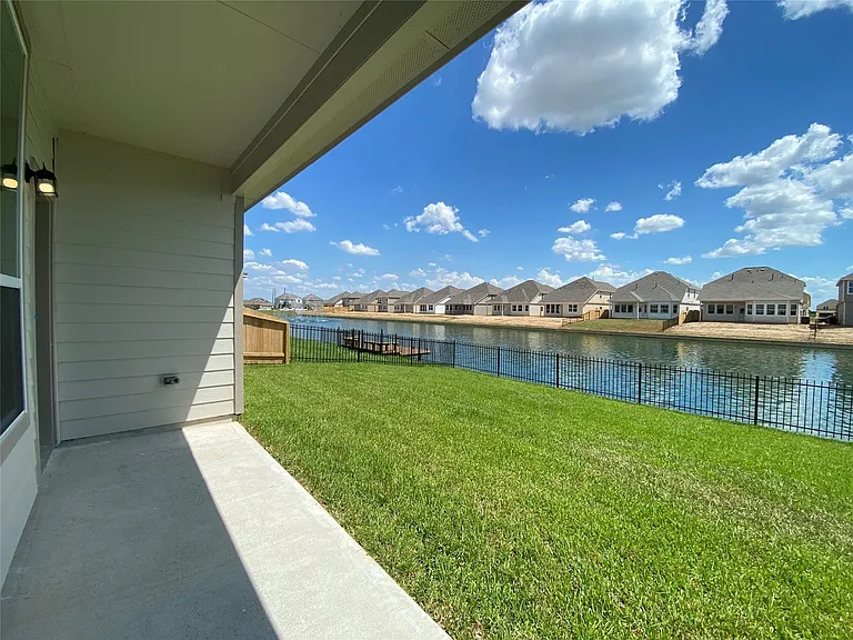 24639 Signorelli Way — Photo 13