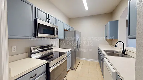 7990 Baymeadows Rd E Photo 1