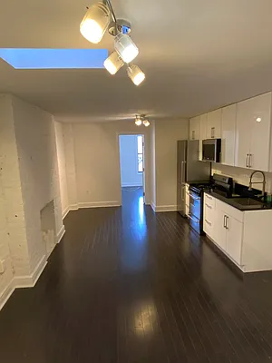 Rented by MOTION New York | media 13