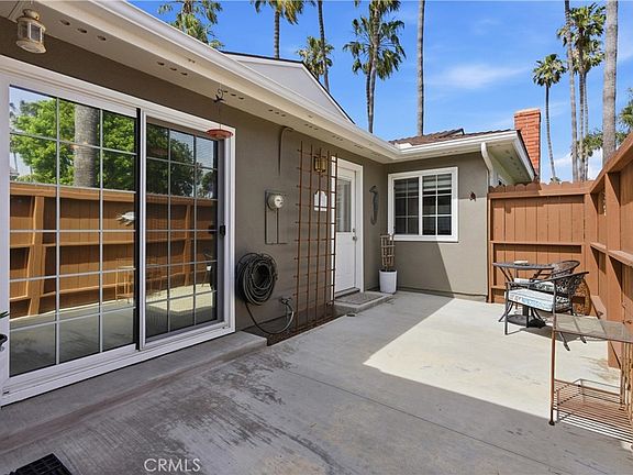 4th image of 8145 Ridgefield Dr