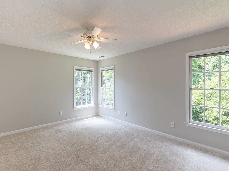 219 Covington Square Dr — Photo 21
