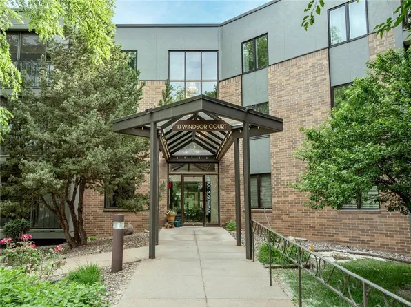 10 Windsor Ct APT 102, New Brighton, MN 55112