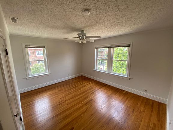 5th image of 7749 Delmar Blvd #2